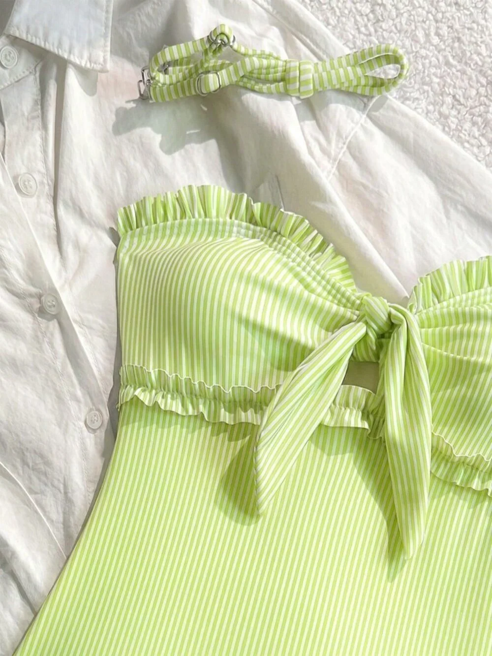 Green Casual Women's Printed Lace Ruffled Halter Swimsuit with Removable Strap